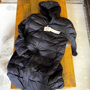 Uniqlo women’s Black Ultra Light Down long coat size XL new w/tags